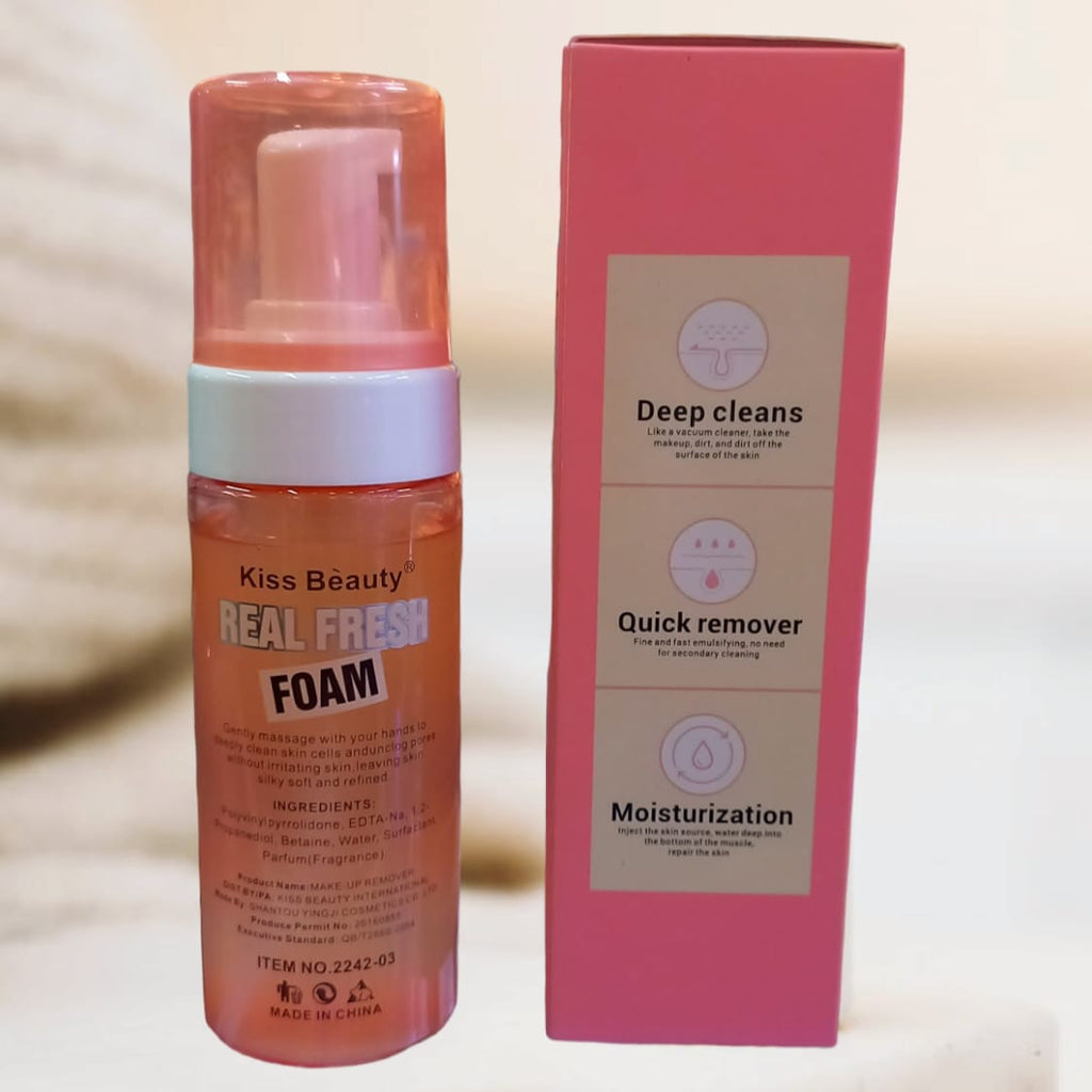 Removedor De Maquillaje Hidratante Kiss Beauty